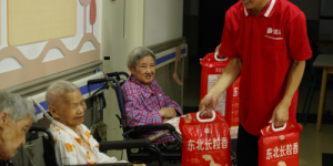双轨驱动：谊品生鲜十二周年，以“公益+供应链”重塑社区零售价值内涵
